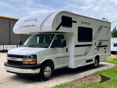 2026 Thor Motor Coach Chateau - Photo 2