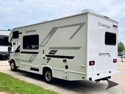 2026 Thor Motor Coach Chateau - Photo 5