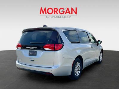 2026 Chrysler Voyager — photo 7 view