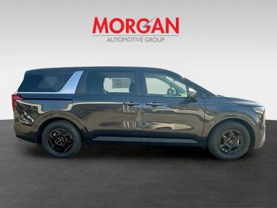 2026 Kia Carnival — photo 8 view