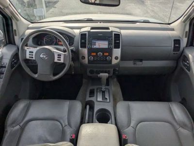 2013 Nissan Frontier — photo 12 view