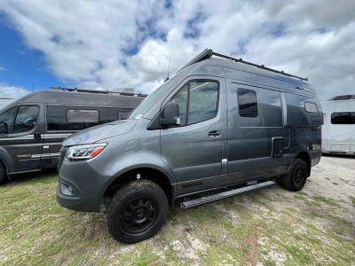 2024 Winnebago REVEL - Photo 20