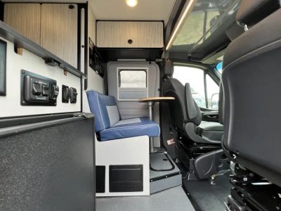 2024 Winnebago REVEL - Photo 13