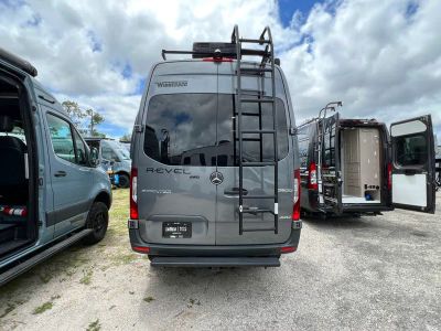 2024 Winnebago REVEL - Photo 21