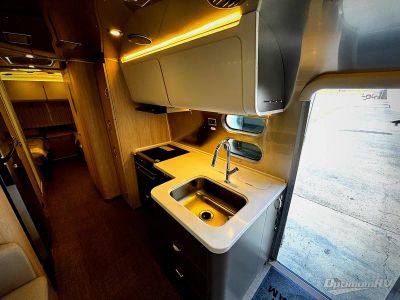 2022 Airstream Globetrotter - Photo 4