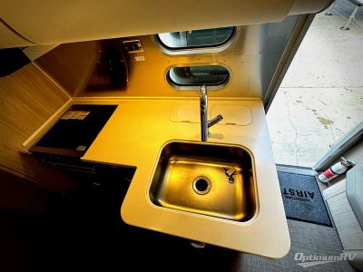 2022 Airstream Globetrotter - Photo 5
