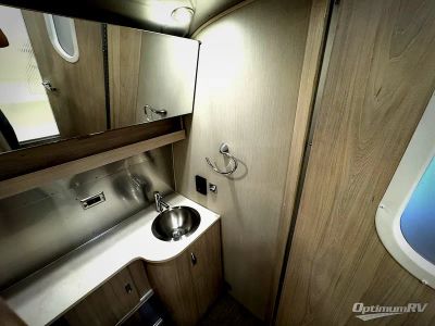 2022 Airstream Globetrotter - Photo 12