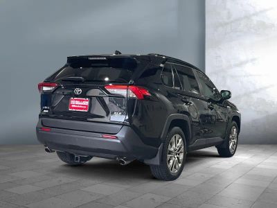 2021 Toyota RAV4 — engine compartment view