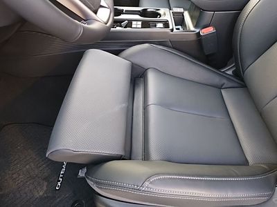 2026 Subaru Outback — photo 23 view