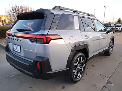 2026 Subaru Outback — photo 8 view