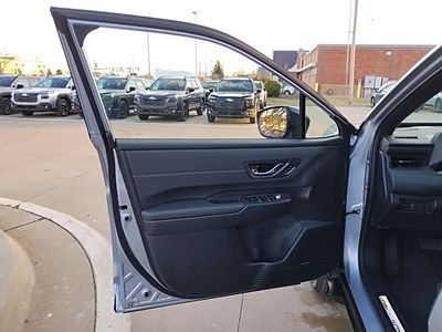 2026 Subaru Outback — photo 16 view