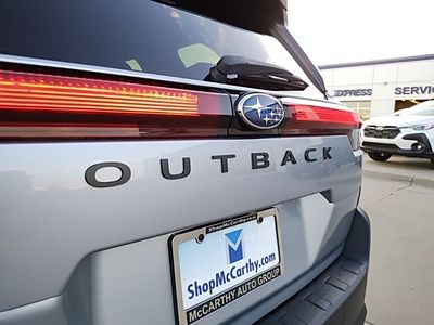 2026 Subaru Outback — photo 13 view