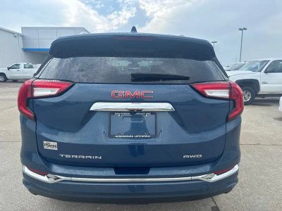 2024 GMC Terrain — detail view