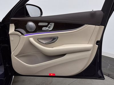 2017 Mercedes-Benz E-Class - Photo 29