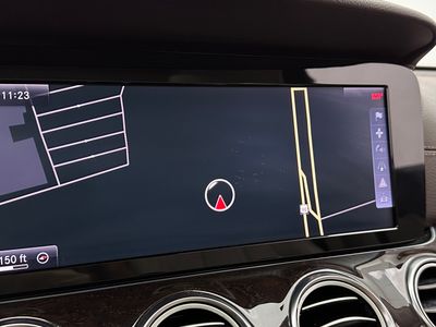 2017 Mercedes-Benz E-Class - Photo 6