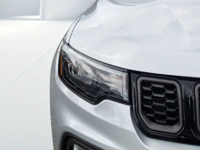 2026 Jeep Compass — photo 8 view