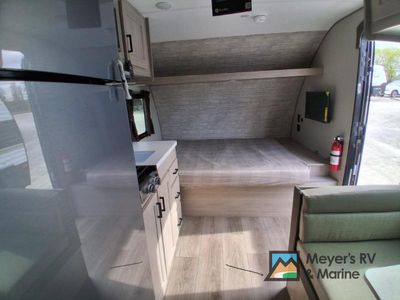 2026 Coachmen RV Catalina Summit Series 7 - Photo 7
