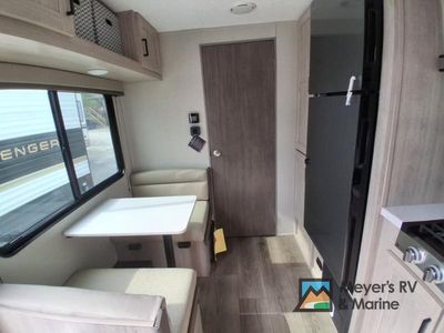 2026 Coachmen RV Catalina Summit Series 7 - Photo 6