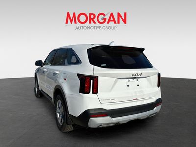 2026 Kia Sorento - Photo 2