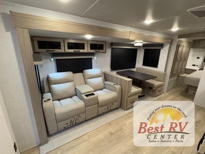 2025 Forest River RV Rockwood Ultra Lite - Photo 9
