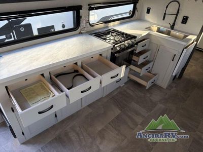 2026 Coachmen RV Chaparral Lite - Photo 9