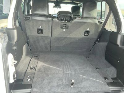 2025 Jeep Wrangler — photo 34 view