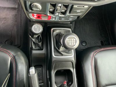 2025 Jeep Wrangler — photo 23 view