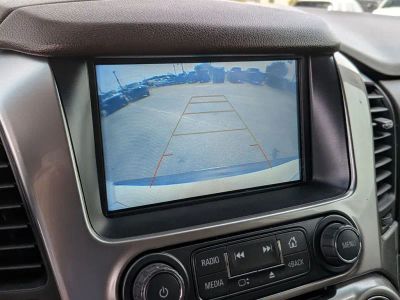 2019 Chevrolet Suburban - Photo 17