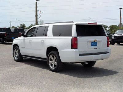 2019 Chevrolet Suburban - Photo 3