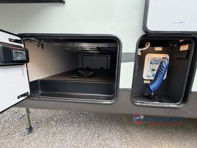 2026 Forest River RV Rockwood Signature - Photo 9