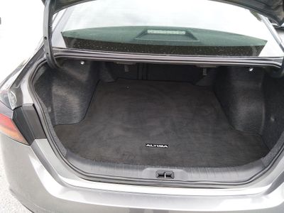 2024 Nissan Altima - Photo 11