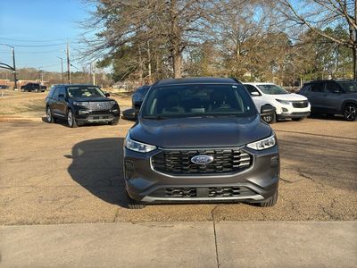 2024 Ford Escape - Photo 2