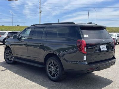 2026 Ford Expedition - Photo 5
