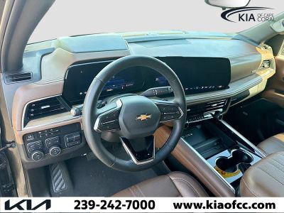 2025 Chevrolet Suburban — photo 26 view