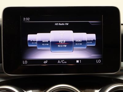 2018 Mercedes-Benz C-Class AWD - Photo 19
