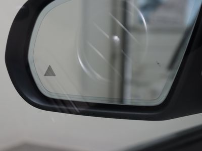 2018 Mercedes-Benz C-Class AWD - Photo 24