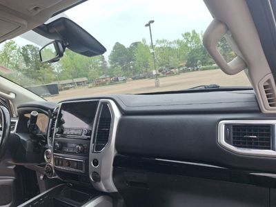 2021 Nissan Titan — photo 24 view