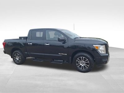 2021 Nissan Titan — photo 8 view