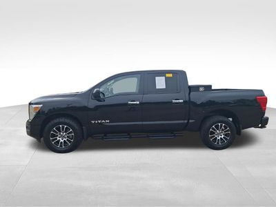 2021 Nissan Titan — photo 14 view
