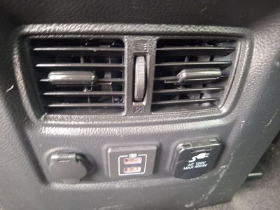 2021 Nissan Titan — photo 21 view