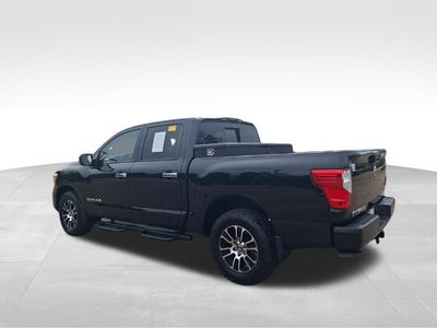 2021 Nissan Titan — photo 13 view
