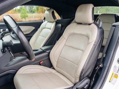 2024 Ford Mustang - Photo 16