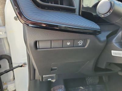 2026 Nissan Kicks - Photo 10