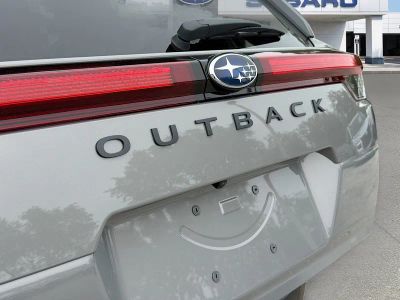 2026 Subaru Outback — photo 11 view