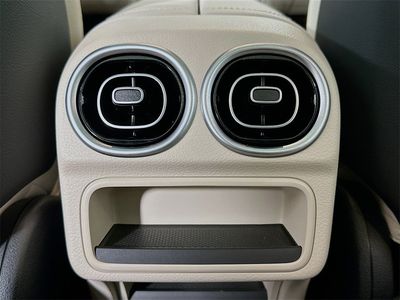 2023 Mercedes-Benz C-Class - Photo 22