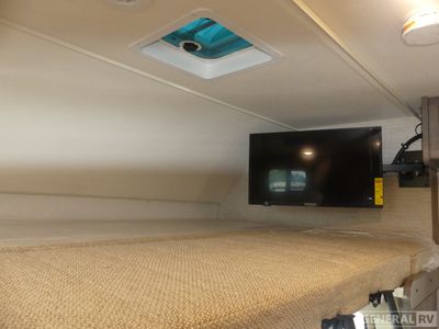 2026 Winnebago Spirit — photo 15 view