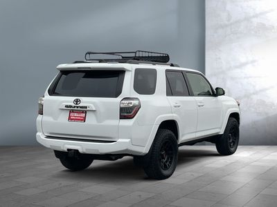 2021 Toyota 4Runner - Photo 6