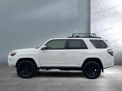 2021 Toyota 4Runner - Photo 3