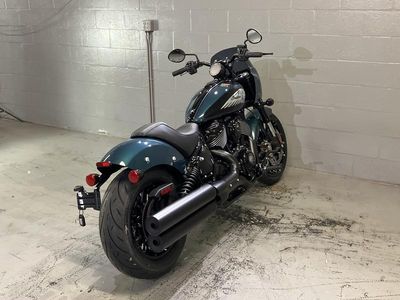 2025 Indian Motorcycle Sport Chief Cascade Green Metallic - Photo 13