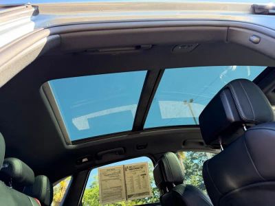 2021 Porsche Macan — photo 32 view
